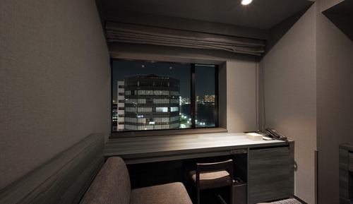 Habitación con 2 camas individuales (E-Cigarettes Only,Shower Booth Only)