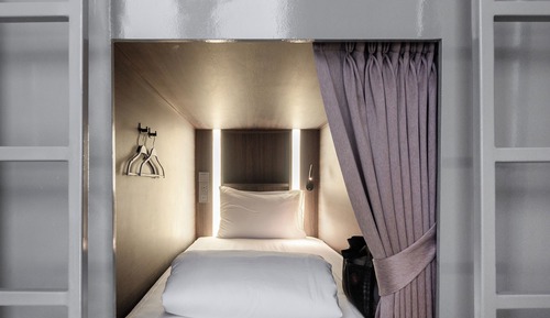 Dormitorio compartido, dormitorio mixto