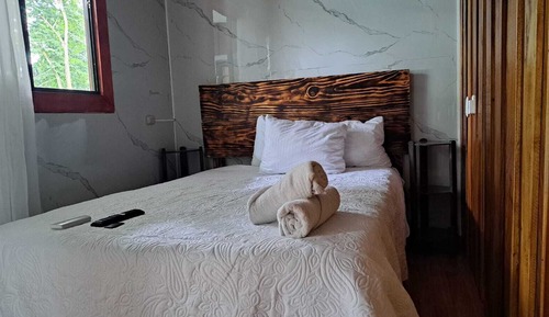 Villa familiar, 3 habitaciones, acceso a la piscina