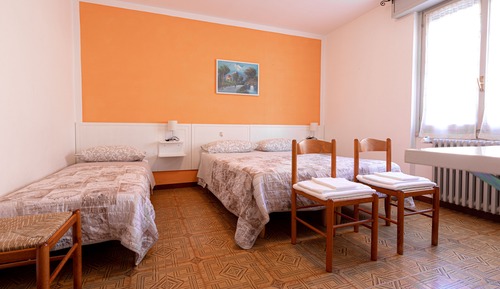 Habitación triple básica
