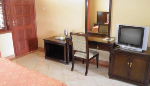 Habitación superior, vistas al jardín