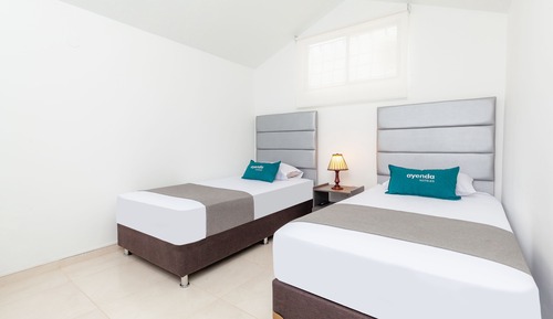 Habitación estándar con 2 camas individuales