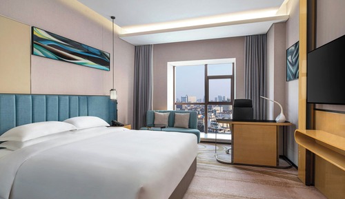 Habitación Deluxe, 1 cama de matrimonio grande, fumadores, vistas a la ciudad