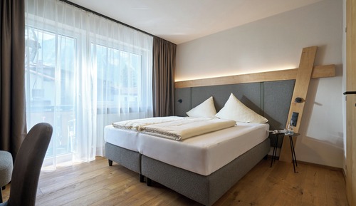 Habitación clásica doble, balcón