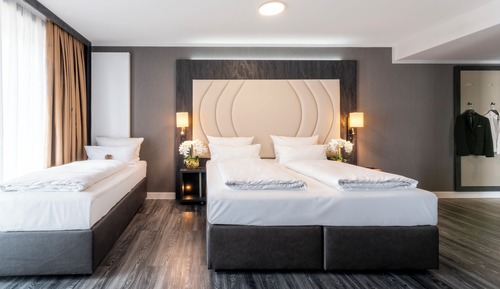 Habitación triple Premium (Castle view)