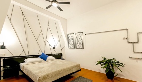Habitación básica, 1 cama de matrimonio grande