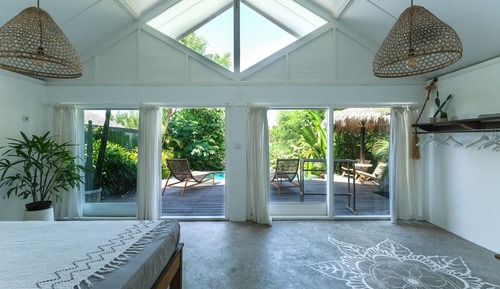Pool House