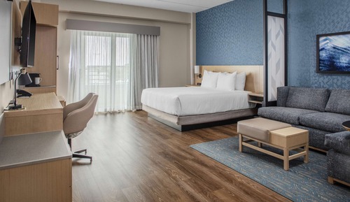 Habitación, 1 cama de matrimonio grande con sofá cama, balcón