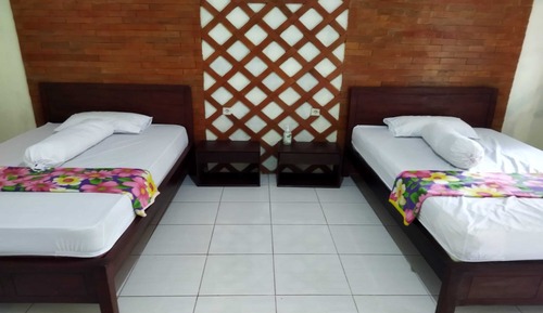 Habitación estándar con 2 camas individuales