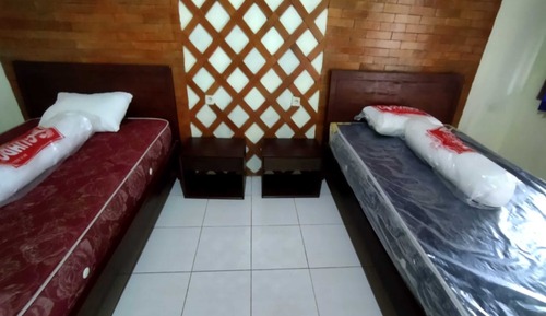 Habitación estándar con 2 camas individuales