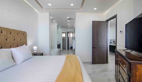 Apartamento familiar, 3 habitaciones, vistas al mar