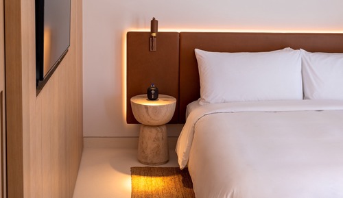 Suite (Plaza)