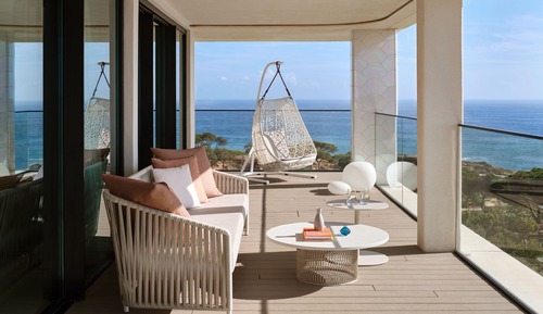 Ático, 2 habitaciones, no fumadores, vistas al mar