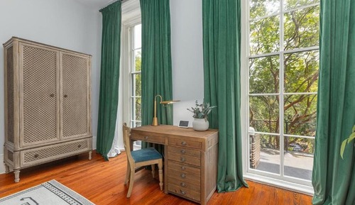 Habitación (Four)