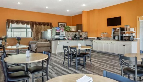 Standard Single Room, 1 King Bed, Handicap
