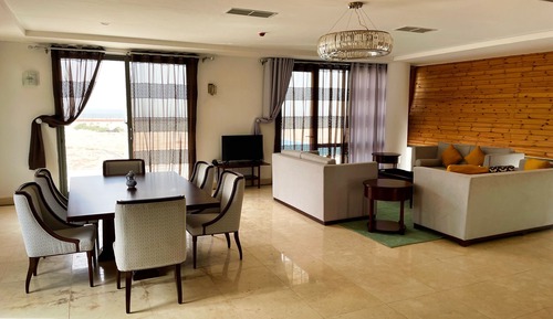 Villa Deluxe