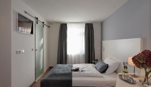 Habitación individual Confort (air conditioner)