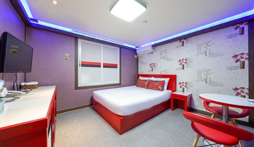 Room (Standard Room)