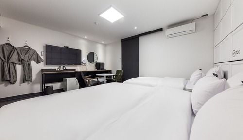 Room (Business Twin (TVing Netflix Watcha D)
