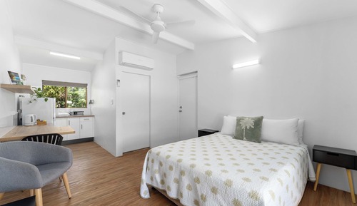 Habitación familiar, varias habitaciones, vistas parciales al mar