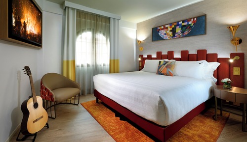 Suite (Gold)
