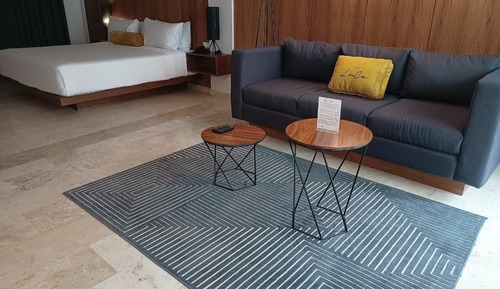 Interior View Suite