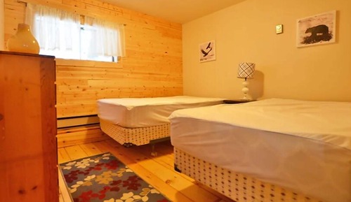 Cabaña familiar, 2 habitaciones, no fumadores, vistas al río