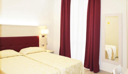 Habitación Confort con 2 camas individuales, vistas a la ciudad