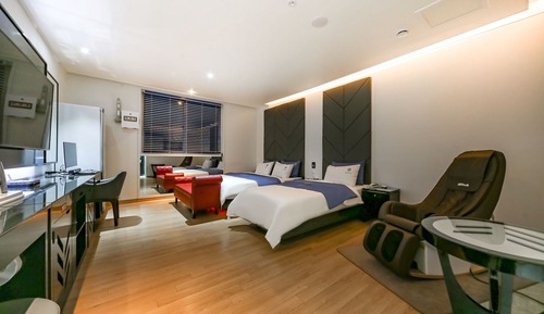 Room (Twin Room (with styler))