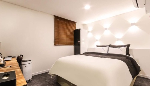 Room (Premium-Business (OTT)(Styler))