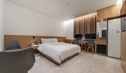 Room (Deluxe Plus Couple PC (Styler Smart T)