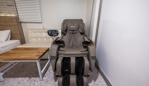 Room (VIP A (Massage Chair Spa Tub Styler C)