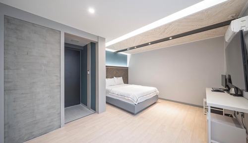 Room (Special Room A (Netflix Disney+ Tving)