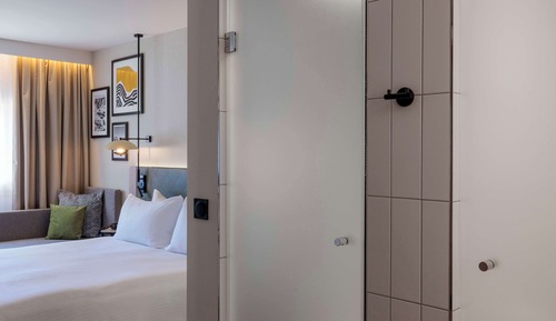 Habitación, 1 cama de matrimonio grande, accesible para personas con discapacidad