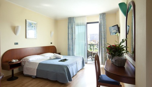 Habitación Deluxe con 1 cama doble o 2 individuales