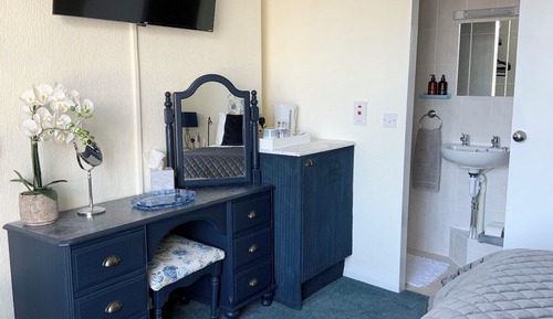 Habitación Deluxe doble, baño privado (Garden View)