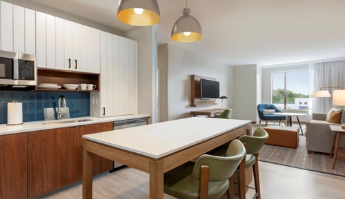 Suite, 1 habitación, accesible para personas con discapacidad (Communication, Regular Shower)