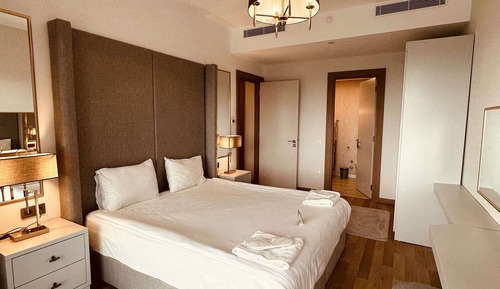 2 Bedroom Suite