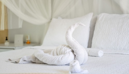 Signature Room, 1 Queen Bed, Pool Access, Garden View (ATOAS)