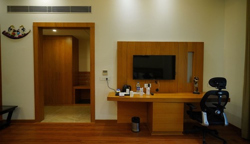 Premium Suite