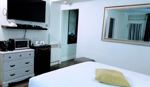 Suite junior, 2 habitaciones, no fumadores, baño privado