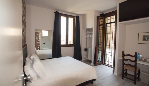 Habitación Deluxe con 1 cama doble o 2 individuales