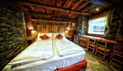 Habitación Deluxe doble, 1 cama de matrimonio grande, no fumadores, bañera de hidromasaje