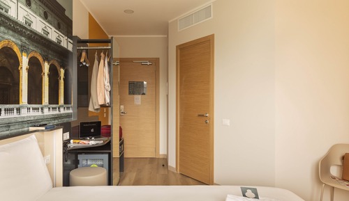 Habitación estándar con 2 camas individuales, no fumadores