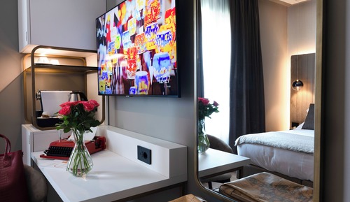 Habitación superior, vistas al jardín