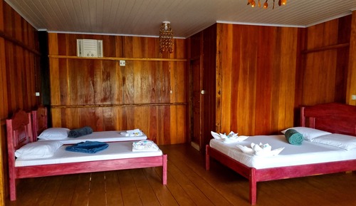 Habitación cuádruple estándar