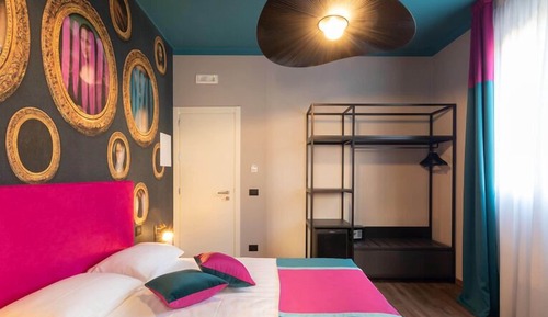 Habitación clásica con 1 cama doble o 2 individuales, no fumadores, vistas al patio