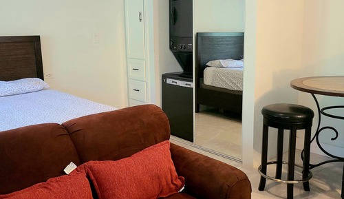 Estudio de lujo, 1 cama de matrimonio