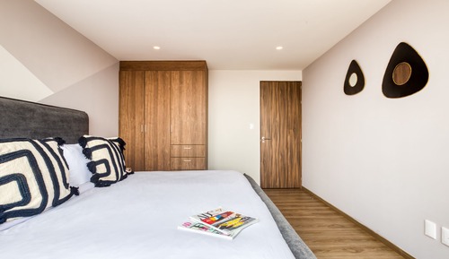 Premium Apartment with Balcony