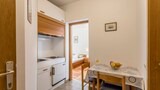 Apartment (Vedra- free parking and close to the )